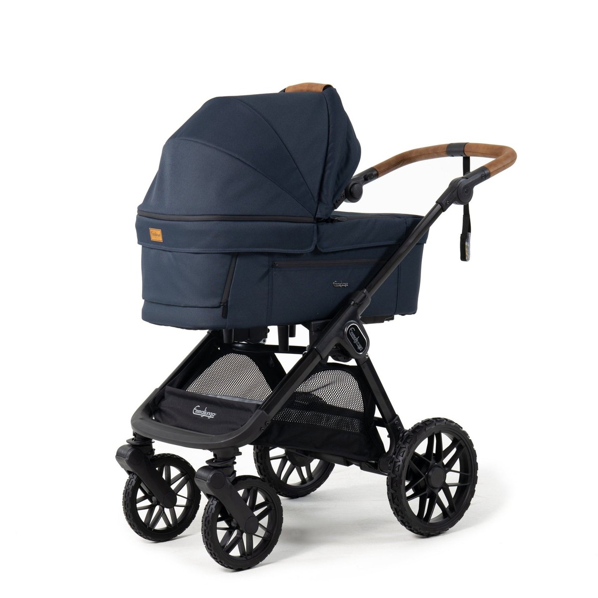 Outdoor Dark Navy 提篮舱后侧官方图