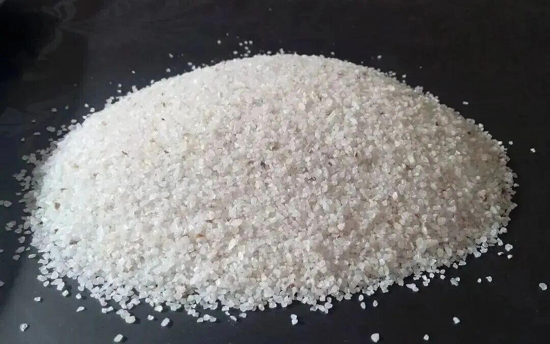 常用磨料:石英砂